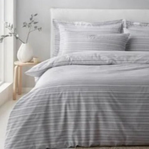 Grey and white reversible single bed duvet set I IKEA single bedding grey & white stripe