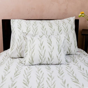 4.5 Tog Duvet 100% Cotton Reversible Green Fern & Floral & Boudoir Pillow