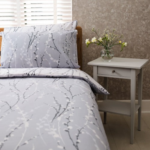 Grey & White patterned duvet covers I long single bedding
